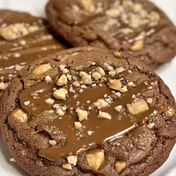 Peanut Butter Chocolate Caramel Cookies taken with iphone 15 pro max --iw 2 --ar 4:5 --v 6.1 --raw