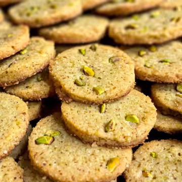 Pistachio Shortbread Cookies taken with iphone 15 pro max --iw 2 --ar 4:5 --v 6.1 --raw