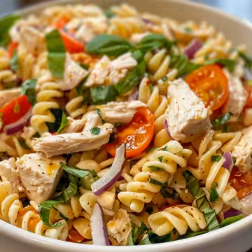 Chicken Pasta Salad taken with iphone 15 pro max --iw 2 --ar 4:5 --v 6.0 --raw