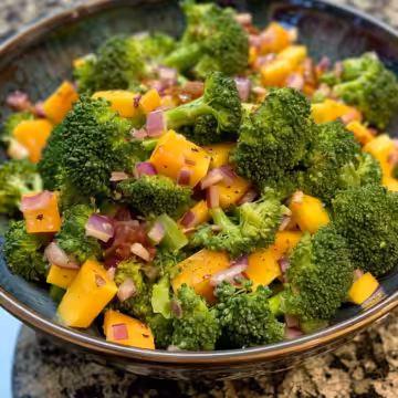 Easy Broccoli Salad - An Organized Chaos taken with iphone 15 pro max --iw 2 --ar 4:5 --v 6.0 --raw