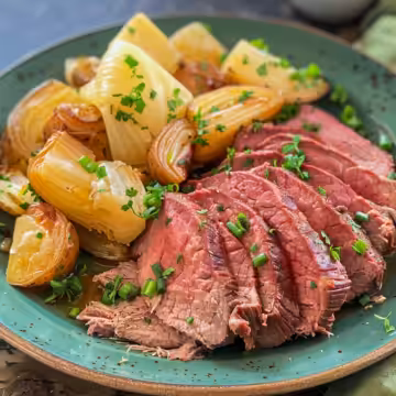 Instant Pot Corned Beef and Cabbage taken with iphone 15 pro max --iw 2 --ar 4:5 --v 6.0 --raw