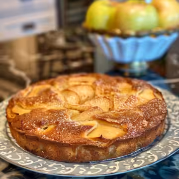 Irish Apple Cake – Moist Spiced Dessert taken with iphone 15 pro max --iw 2 --ar 4:5 --v 6.0 --raw