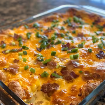Quick & Easy Crescent Roll Breakfast Casserole taken with iphone 15 pro max --iw 2 --ar 4:5 --v 6.0 --raw